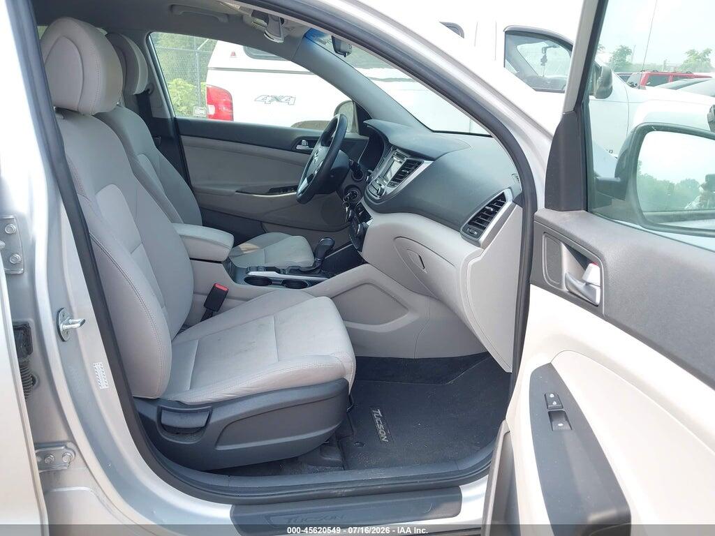 KM8J3CA40HU416712 2017 HYUNDAI TUCSON photo no. 5