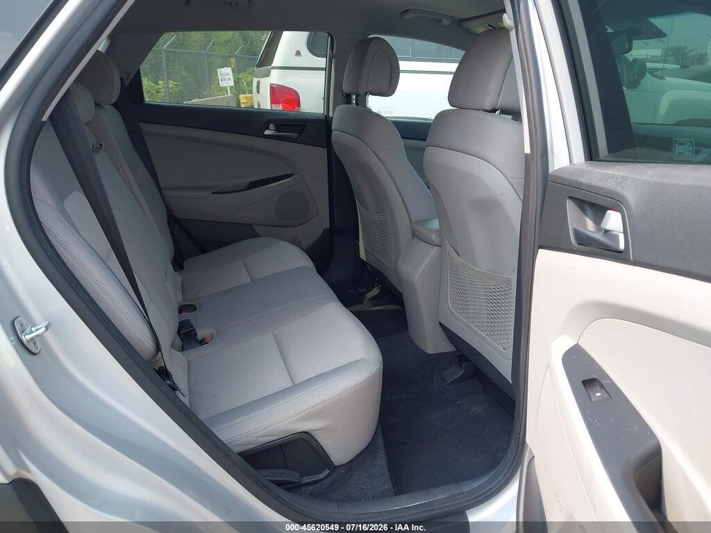 KM8J3CA40HU416712 2017 HYUNDAI TUCSON photo no. 8
