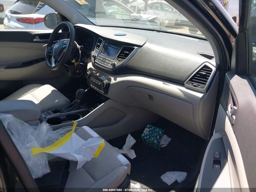 KM8J3CA49HU418586 2017 HYUNDAI TUCSON photo no. 5