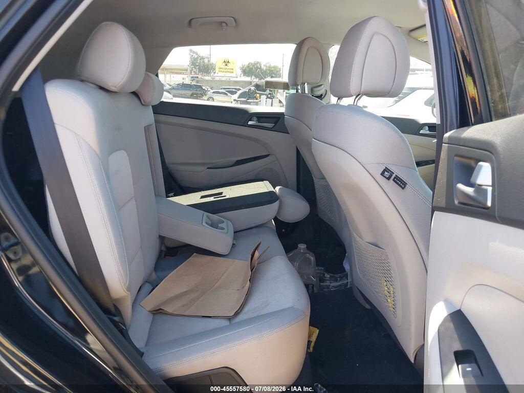 KM8J3CA49HU418586 2017 HYUNDAI TUCSON photo no. 8