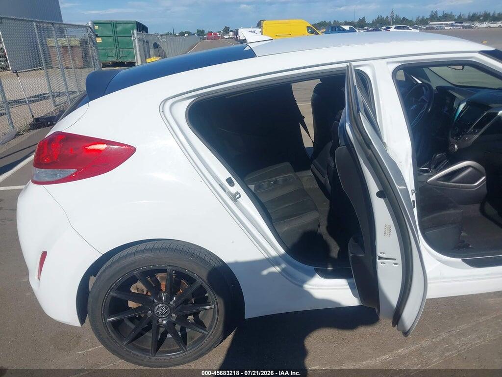 KMHTC6AD7HU305536 2017 HYUNDAI VELOSTER photo no. 8