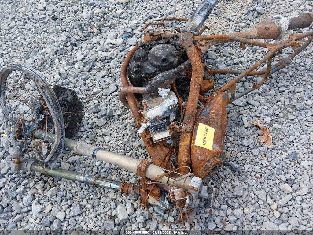 MLHMD3817G5300634 2016 HONDA CRF250 photo no. 2