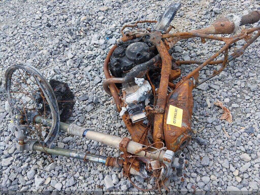 MLHMD3817G5300634 2016 HONDA CRF250 photo no. 4