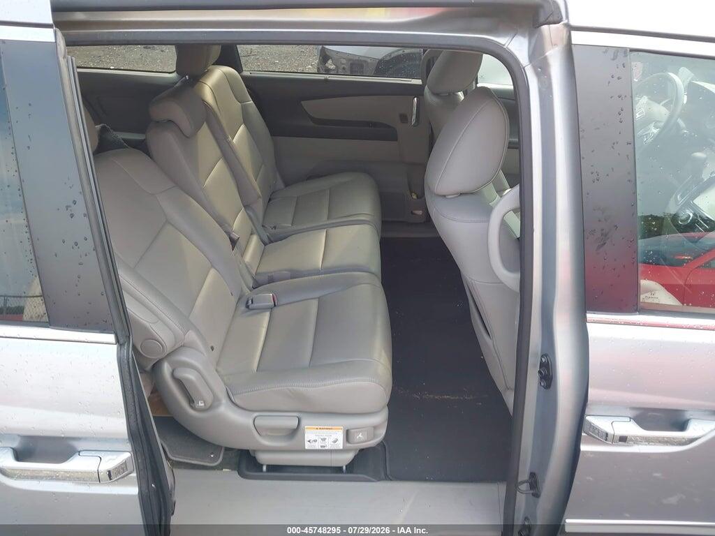 5FNRL5H60GB082425 2016 HONDA ODYSSEY photo no. 8