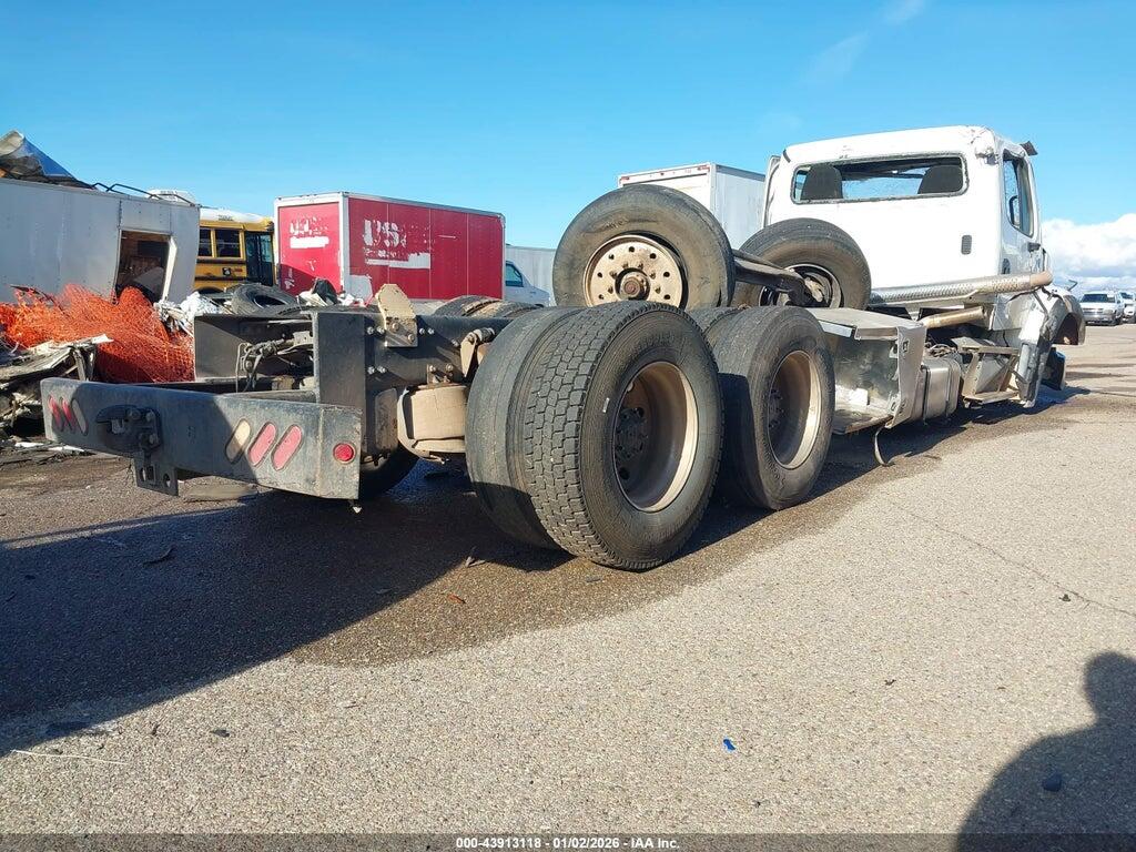 1FVHC5FE7MHMK7312 2021 FREIGHTLINER M2 112 photo no. 4