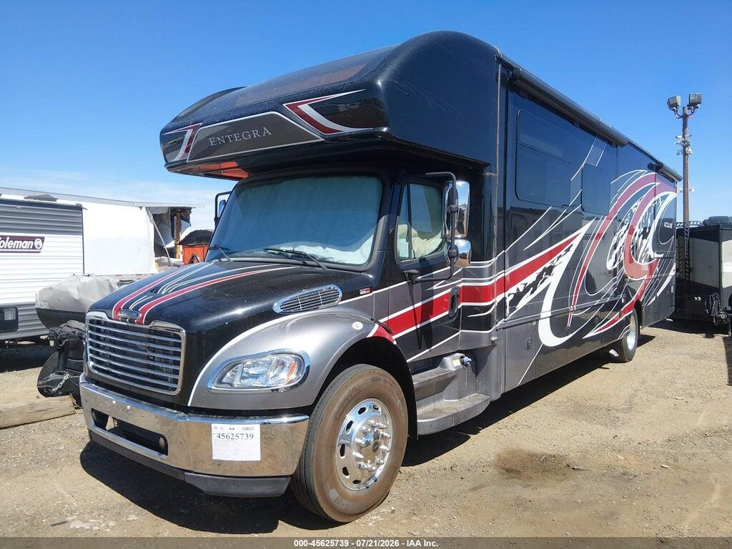 4UZADVFC7MCMS1706 2021 FREIGHTLINER CHASSIS photo no. 2