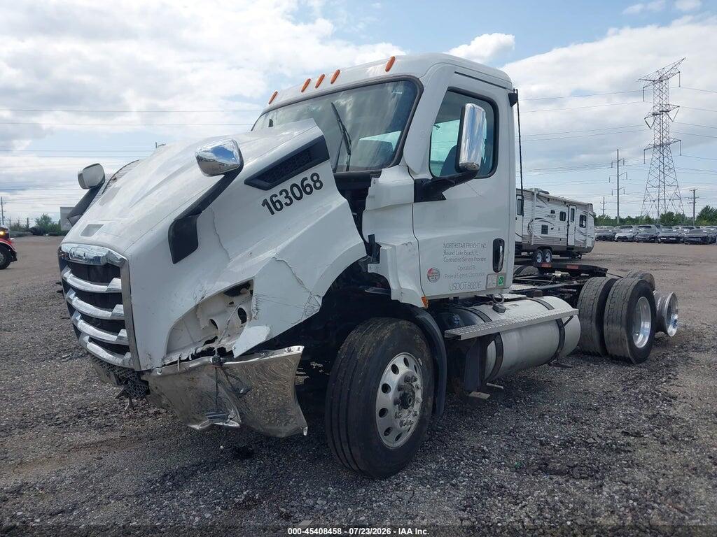 1FUJHTFM5MLMG6038 2021 FREIGHTLINER NEW CASCADIA 116 photo no. 2