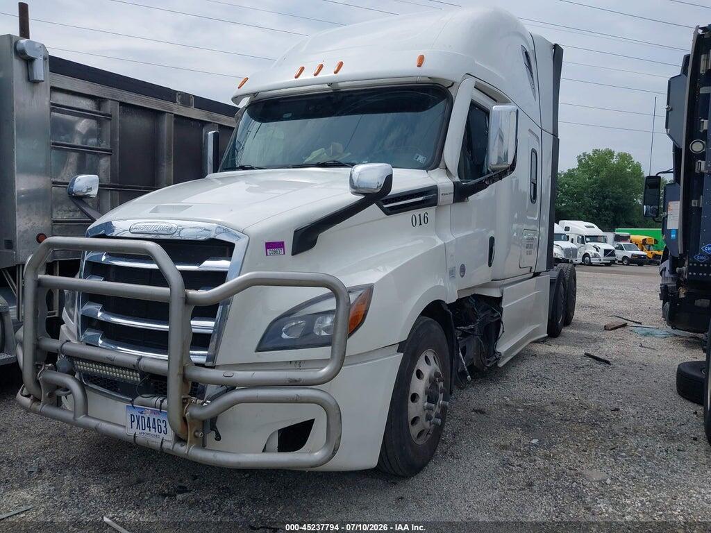 1FUJHHDR0MLML5070 2021 FREIGHTLINER NEW CASCADIA 126 photo no. 2