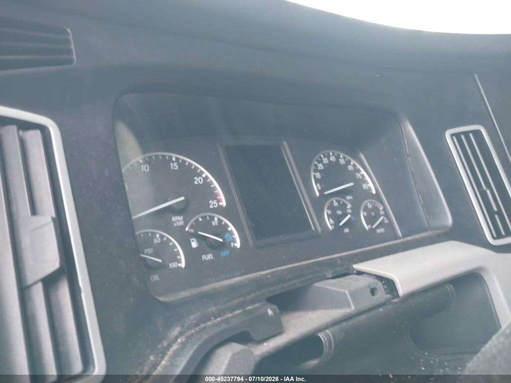 1FUJHHDR0MLML5070 2021 FREIGHTLINER NEW CASCADIA 126 photo no. 6