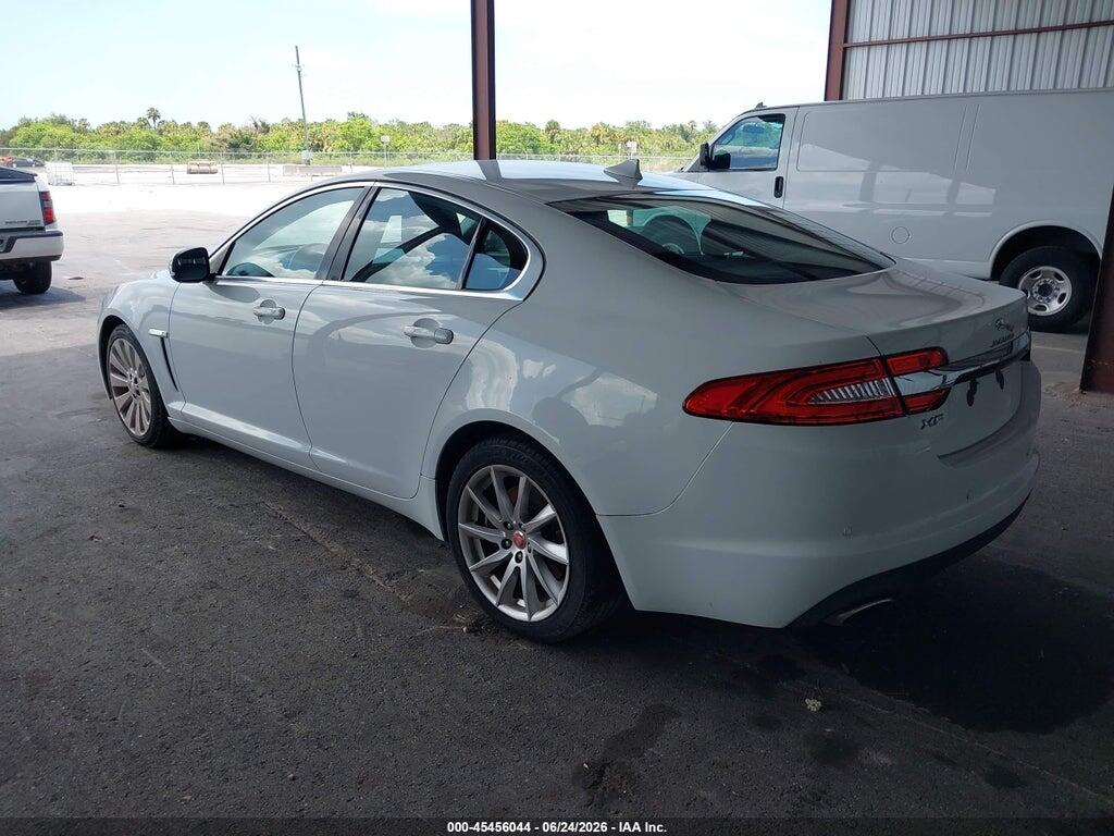 SAJWA0ES3EPU18974 2014 JAGUAR XF photo no. 3