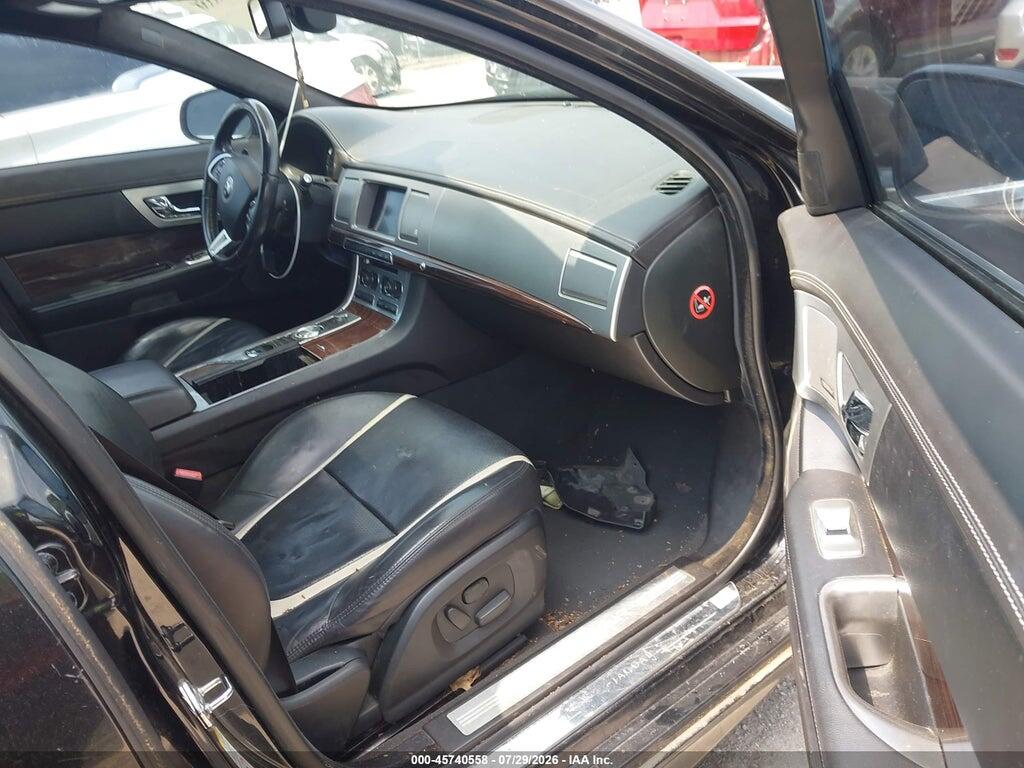 SAJWJ0EF9E8U11265 2014 JAGUAR XF photo no. 5