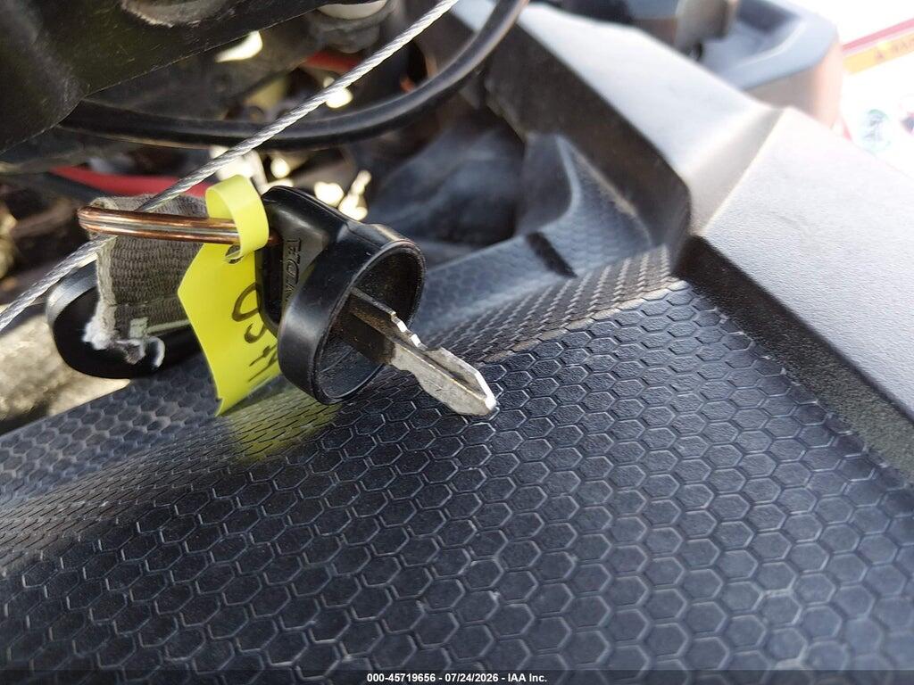1HFTE4622G4100379 2016 HONDA TRX500 photo no. 11