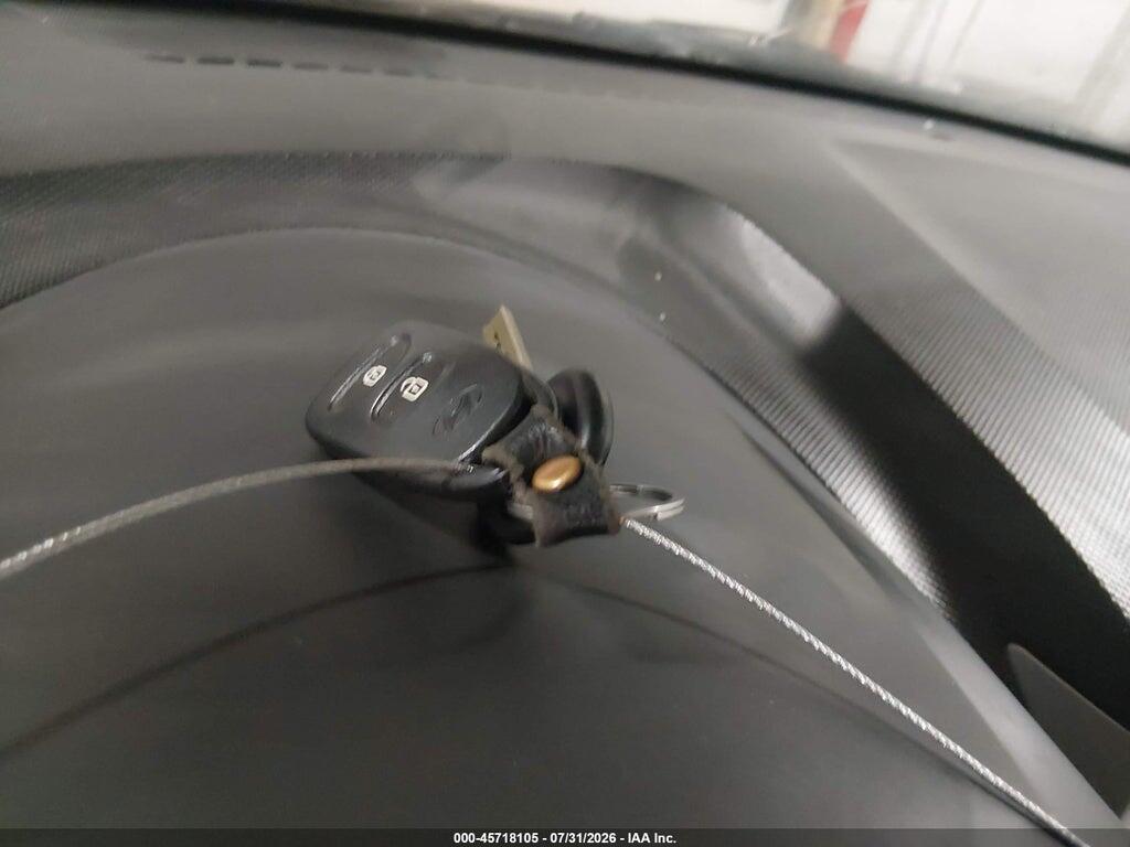 KMHCT4AE3GU045566 2016 HYUNDAI ACCENT photo no. 11