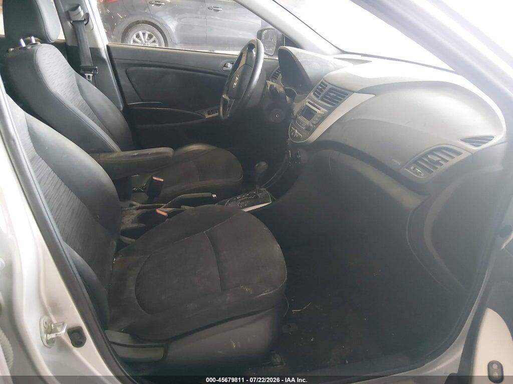 KMHCT5AE7GU279747 2016 HYUNDAI ACCENT photo no. 5