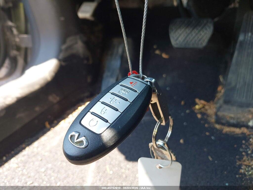 JN1EV7EL7HM551858 2017 INFINITI Q60 photo no. 11