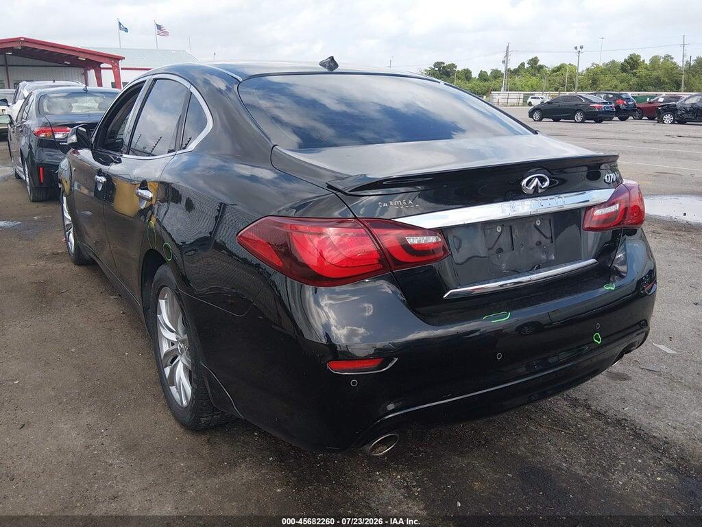 JN1BY1AP1HM740604 2017 INFINITI Q70 photo no. 3
