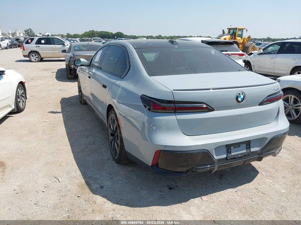 WBA23EH06SCT60941 2025 BMW 740I photo no. 3