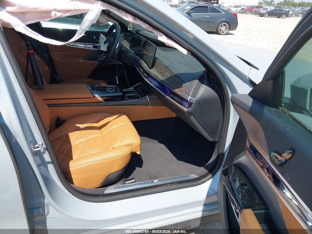 WBA23EH06SCT60941 2025 BMW 740I photo no. 5