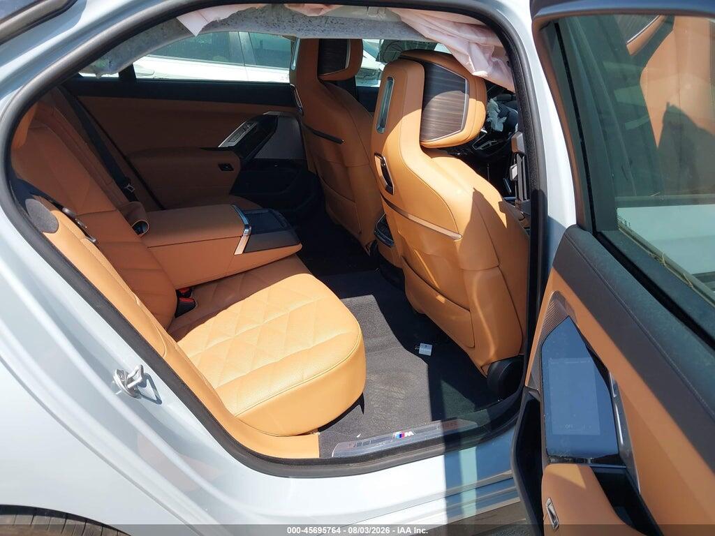 WBA23EH06SCT60941 2025 BMW 740I photo no. 8
