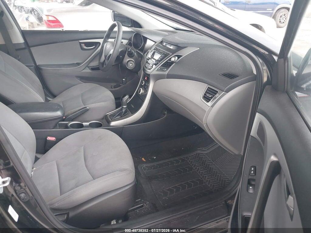 5NPDH4AE8GH711924 2016 HYUNDAI ELANTRA photo no. 5