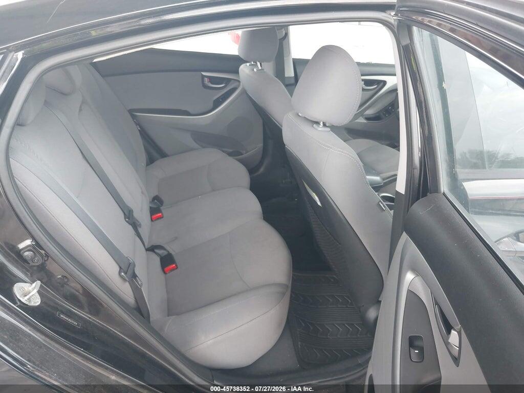 5NPDH4AE8GH711924 2016 HYUNDAI ELANTRA photo no. 8