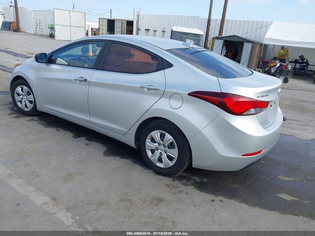 5NPDH4AE9GH789547 2016 HYUNDAI ELANTRA photo no. 3