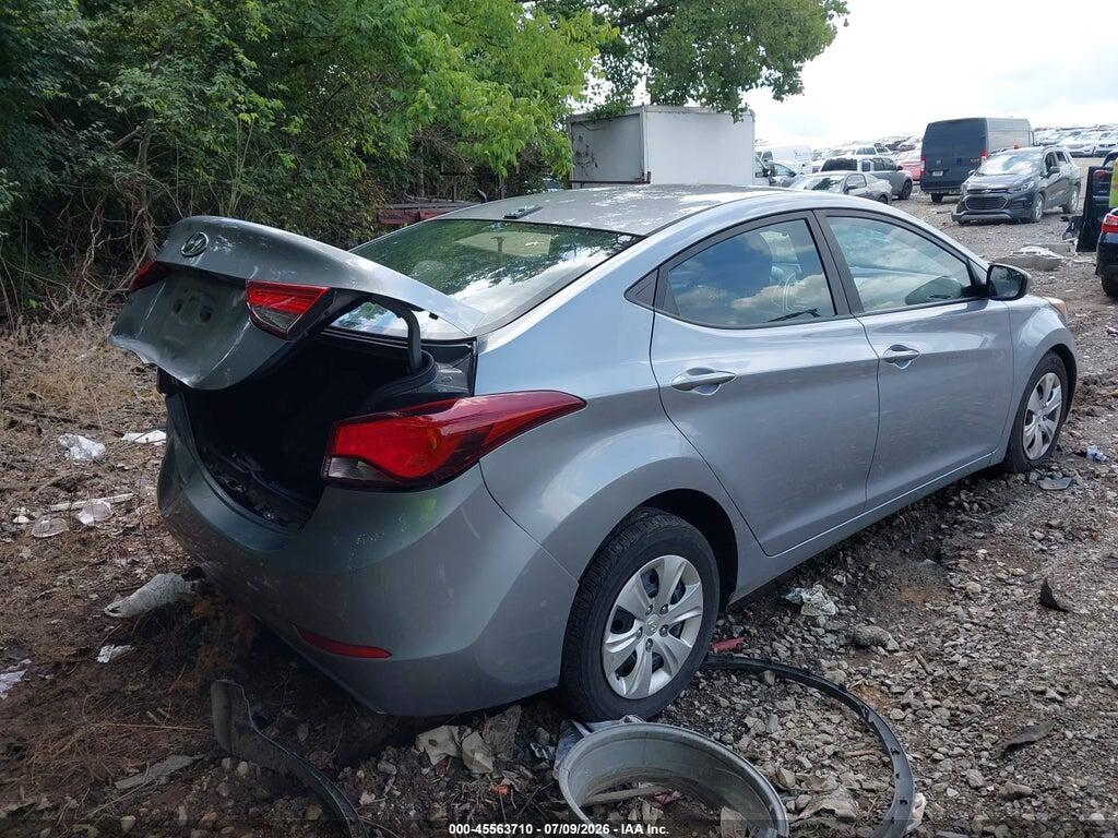 5NPDH4AE7GH738936 2016 HYUNDAI ELANTRA photo no. 4
