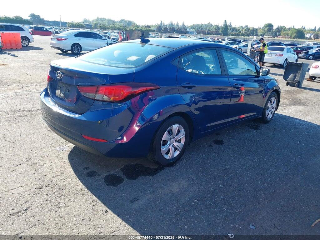 5NPDH4AE2GH700417 2016 HYUNDAI ELANTRA photo no. 4