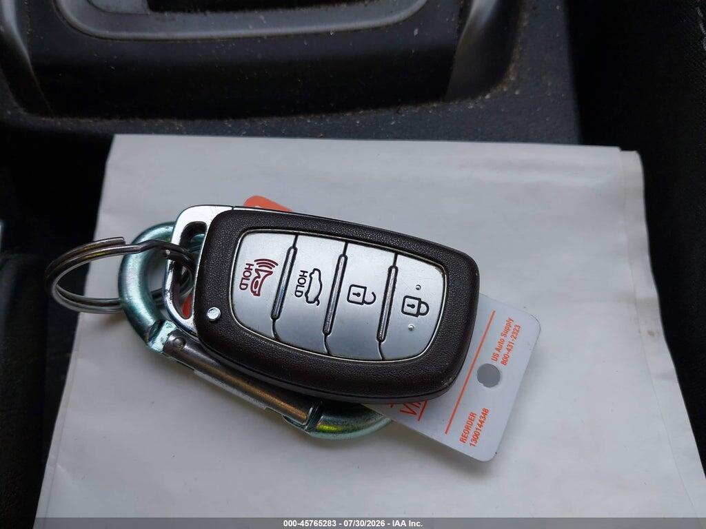 5NPDH4AEXGH765290 2016 HYUNDAI ELANTRA photo no. 11