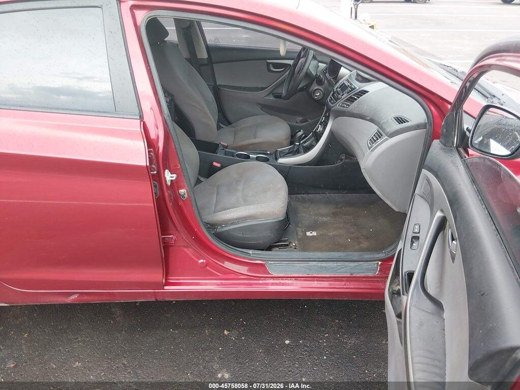 5NPDH4AE1GH702479 2016 HYUNDAI ELANTRA photo no. 5
