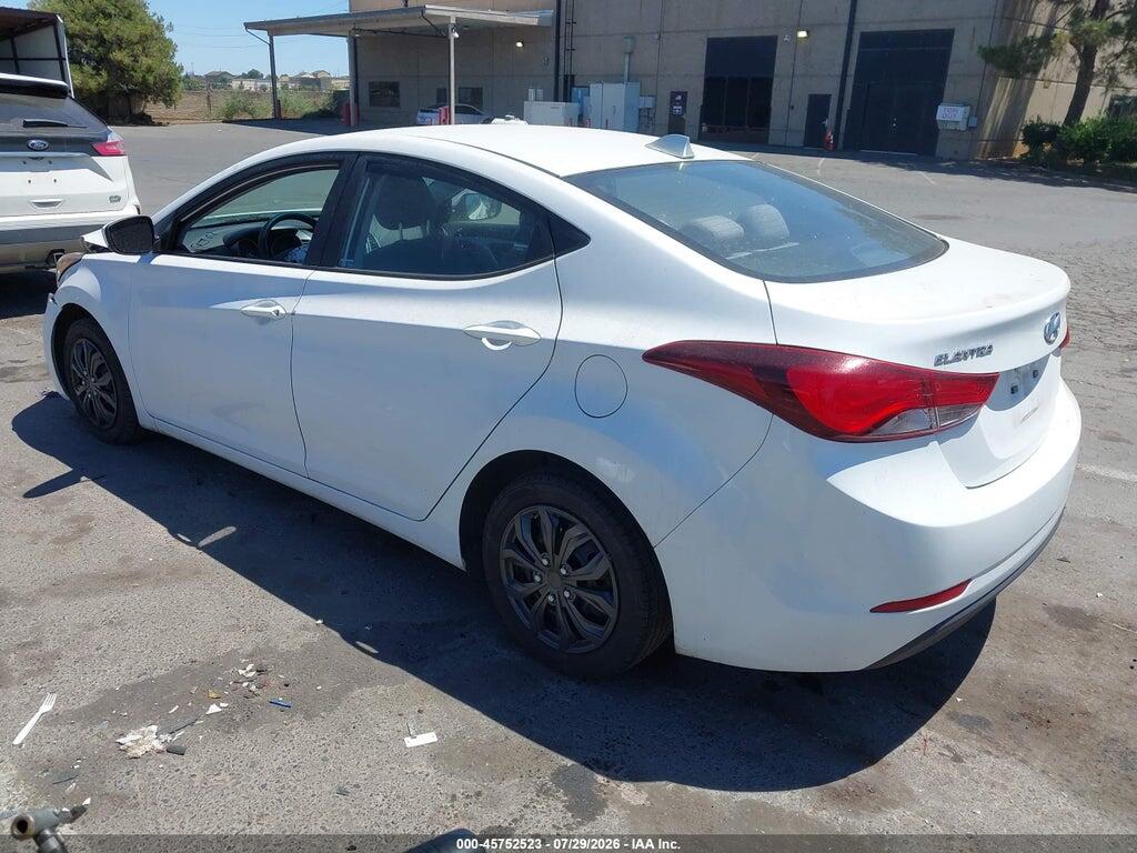 5NPDH4AE2GH685658 2016 HYUNDAI ELANTRA photo no. 3