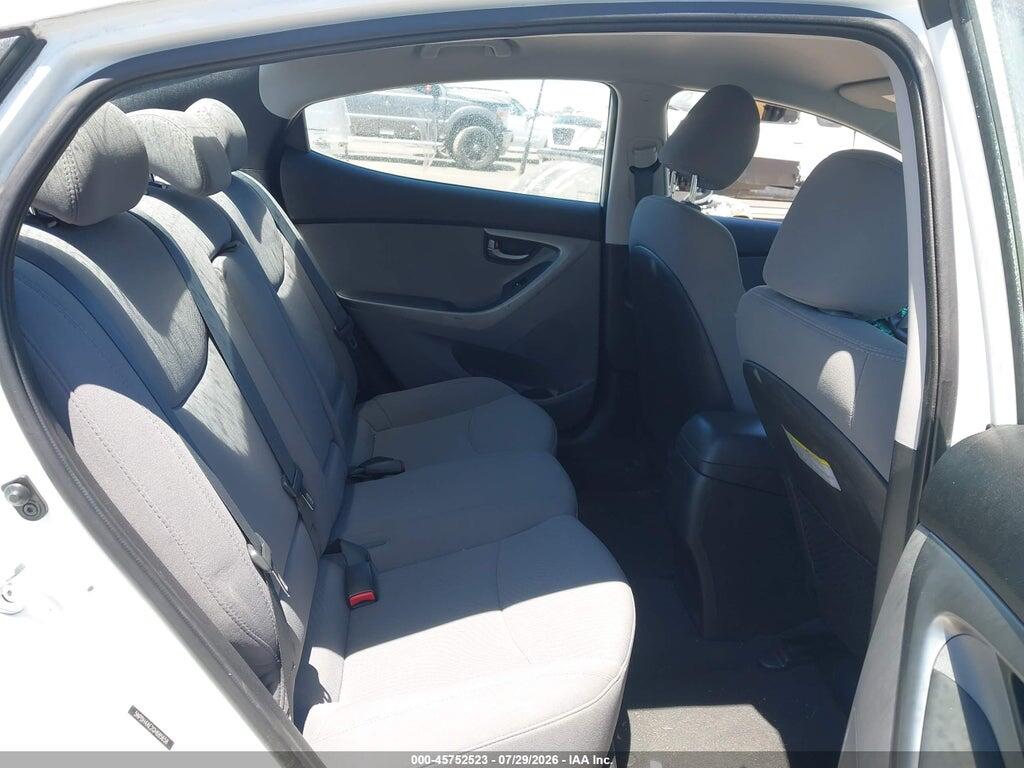 5NPDH4AE2GH685658 2016 HYUNDAI ELANTRA photo no. 8