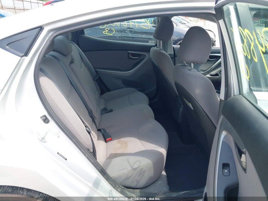 5NPDH4AE9GH787944 2016 HYUNDAI ELANTRA photo no. 8