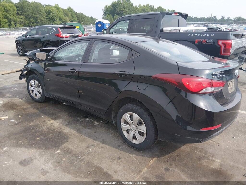 5NPDH4AE1GH695176 2016 HYUNDAI ELANTRA photo no. 3