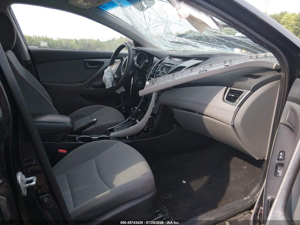 5NPDH4AE1GH695176 2016 HYUNDAI ELANTRA photo no. 5