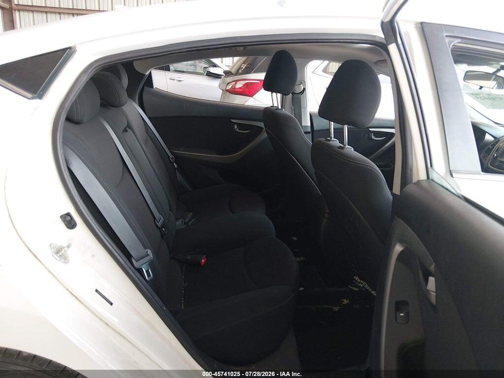 5NPDH4AE2GH762738 2016 HYUNDAI ELANTRA photo no. 8