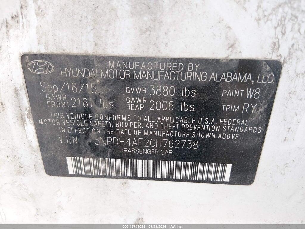 5NPDH4AE2GH762738 2016 HYUNDAI ELANTRA photo no. 9