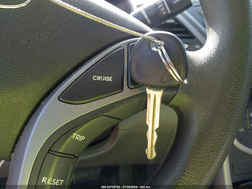 KMHDH4AE0GU584605 2016 HYUNDAI ELANTRA photo no. 11