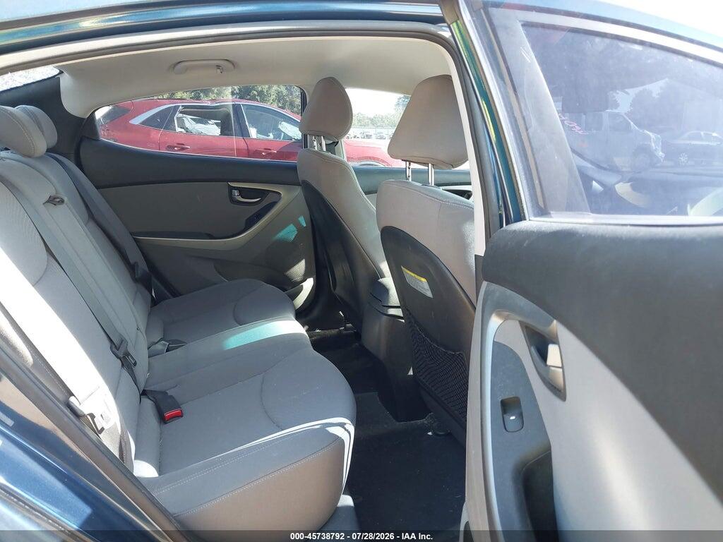 KMHDH4AE0GU584605 2016 HYUNDAI ELANTRA photo no. 8