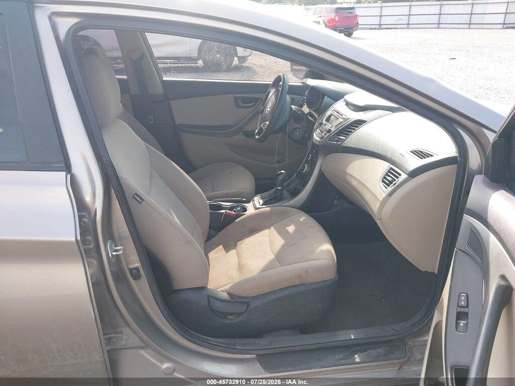 5NPDH4AE6GH715180 2016 HYUNDAI ELANTRA photo no. 5