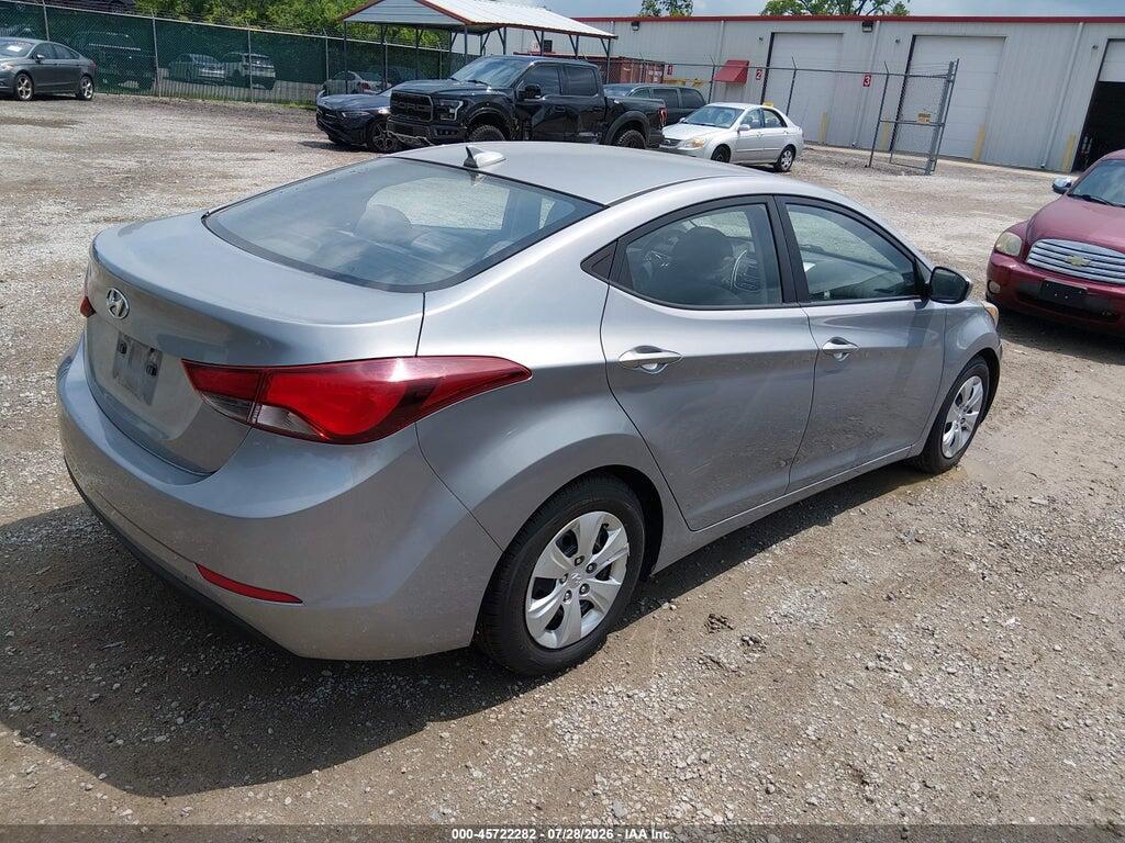 5NPDH4AE1GH713739 2016 HYUNDAI ELANTRA photo no. 4