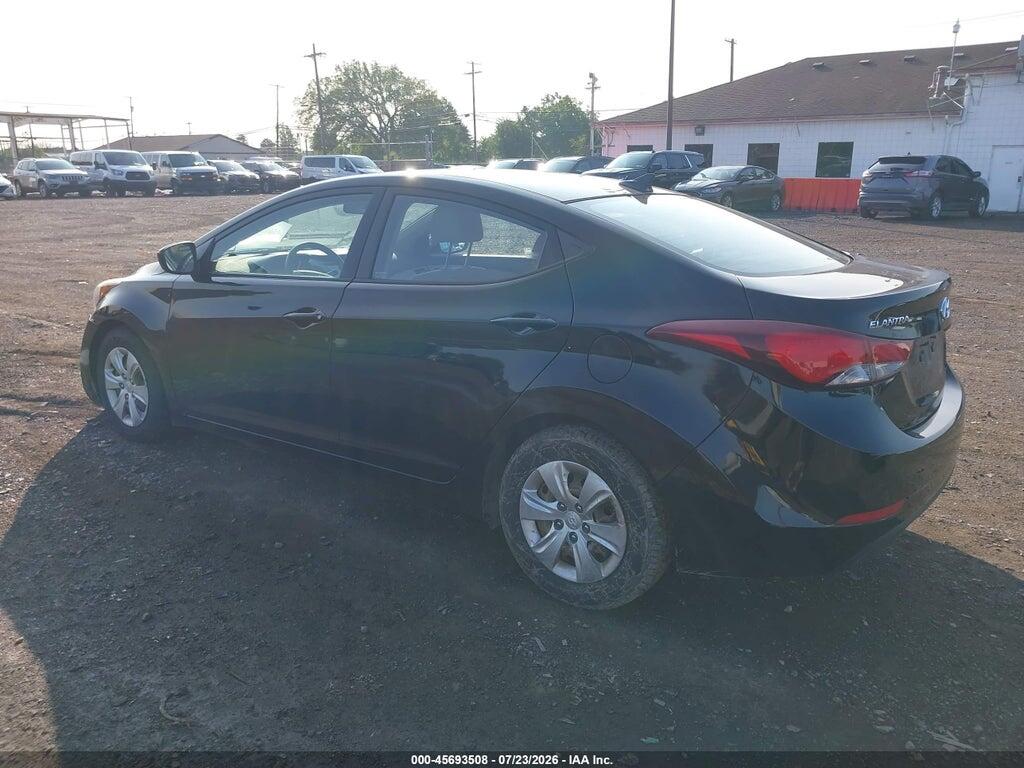 KMHDH4AE5GU487867 2016 HYUNDAI ELANTRA photo no. 3