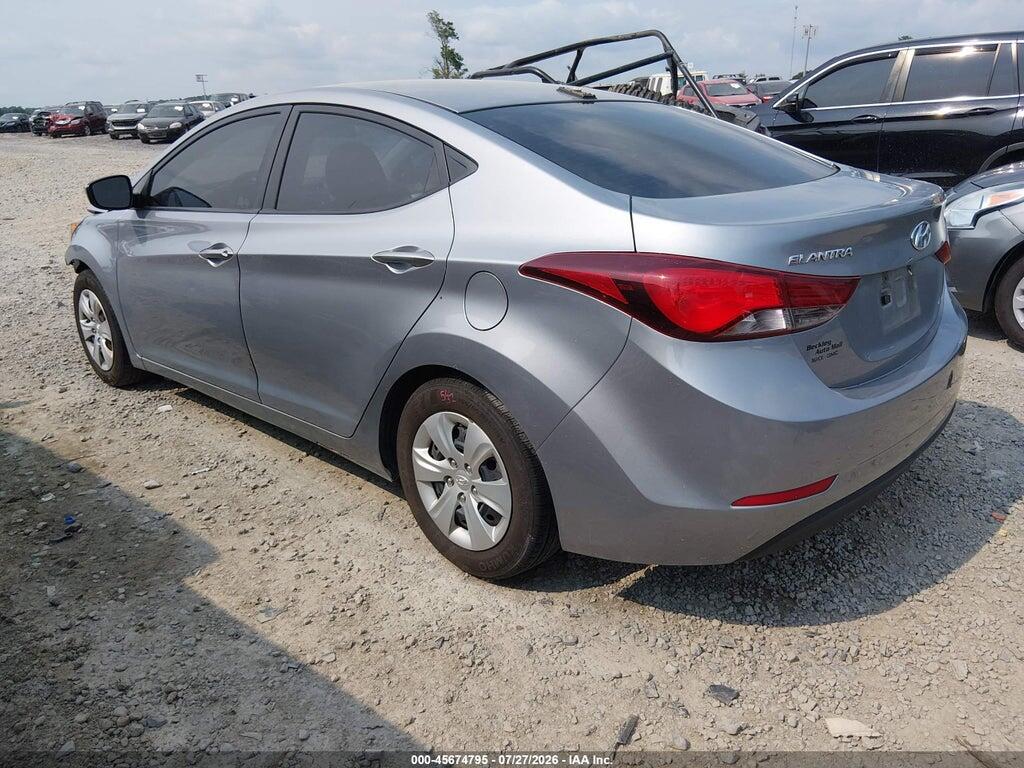 5NPDH4AE3GH779600 2016 HYUNDAI ELANTRA photo no. 3