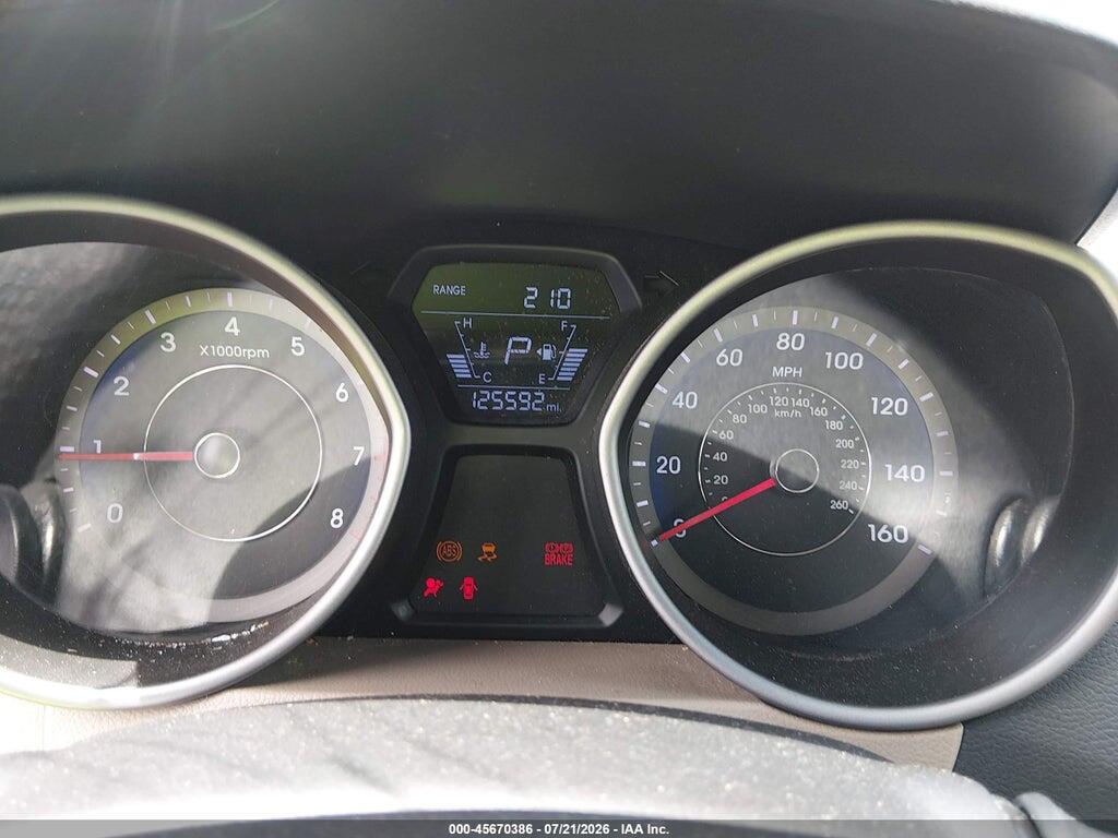 KMHDH4AE9GU606374 2016 HYUNDAI ELANTRA photo no. 7