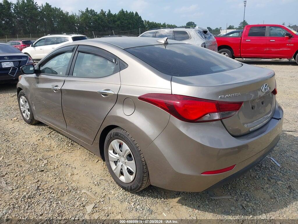 5NPDH4AE6GH732397 2016 HYUNDAI ELANTRA photo no. 3