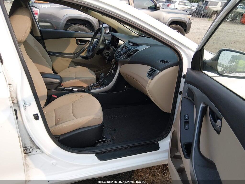5NPDH4AE1GH732694 2016 HYUNDAI ELANTRA photo no. 5
