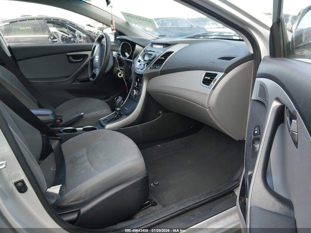 5NPDH4AE2GH793004 2016 HYUNDAI ELANTRA photo no. 5