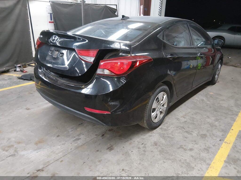 5NPDH4AE1GH758146 2016 HYUNDAI ELANTRA photo no. 4