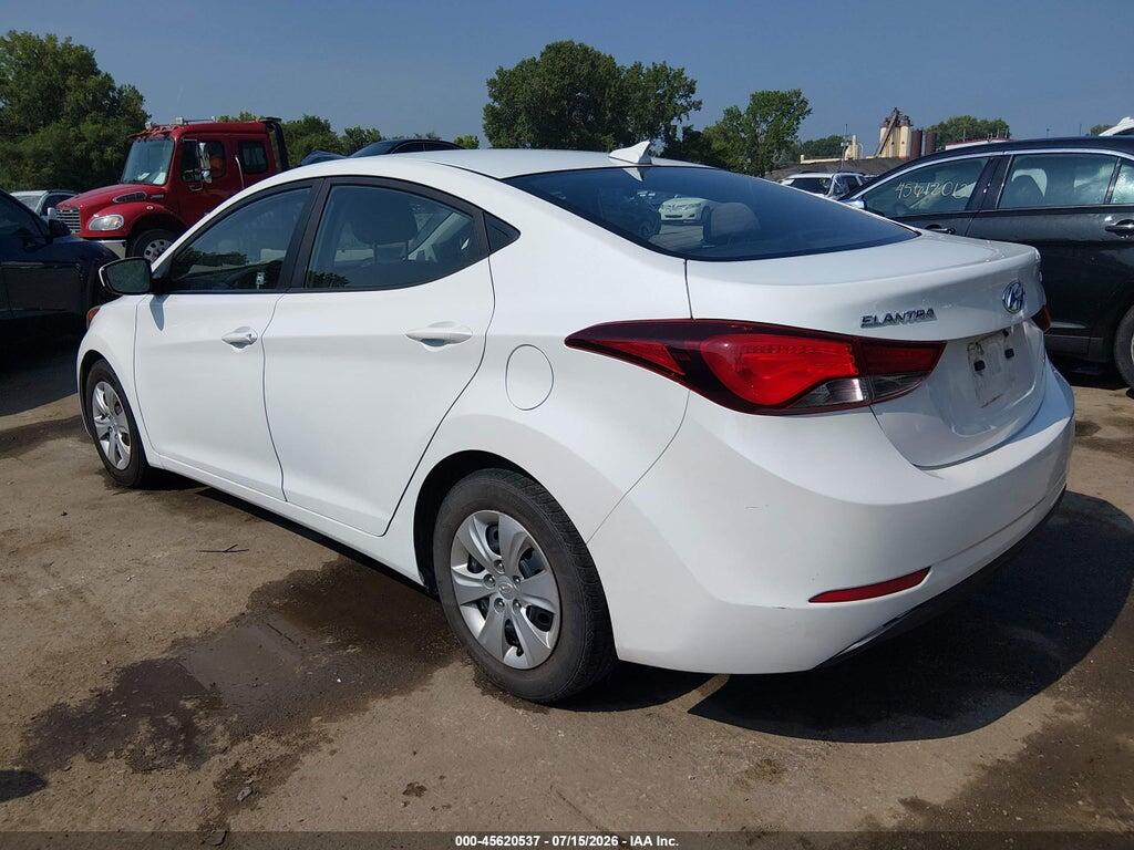 5NPDH4AEXGH735982 2016 HYUNDAI ELANTRA photo no. 3