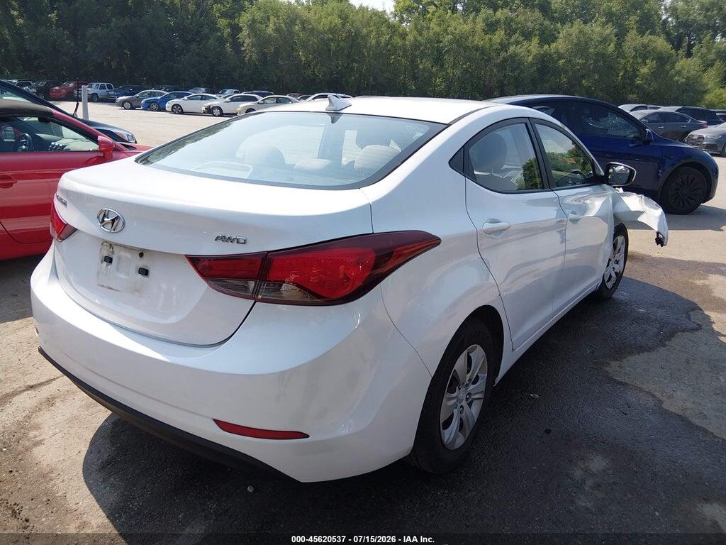 5NPDH4AEXGH735982 2016 HYUNDAI ELANTRA photo no. 4